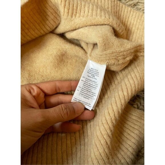 J crew camel tan v neck sweater merino wool and alpaca blend sweater size large - Picture 6 of 6